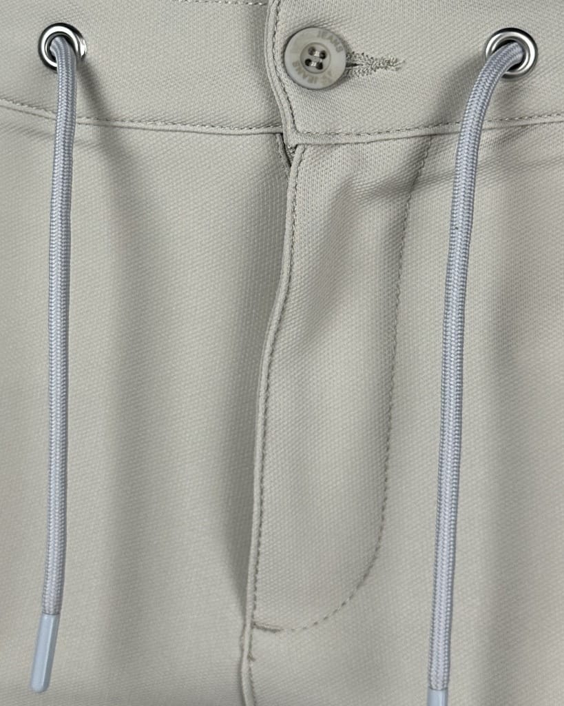 Pantalone sa kanapom