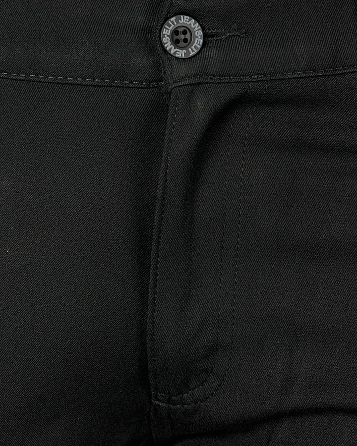 Crne pantalone sa širokom nogavicom bistrec