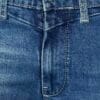 Detaljan prikaz elegantnih muških termo pantalona za zimu, plavi somot, idealne za muškarce.